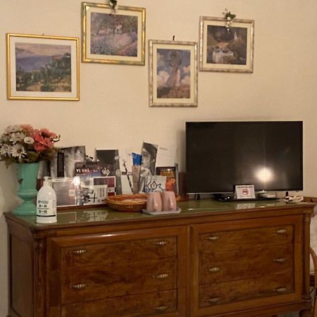 B&B Paradiso San Vincenzo มอลเฟตตา ภายนอก รูปภาพ