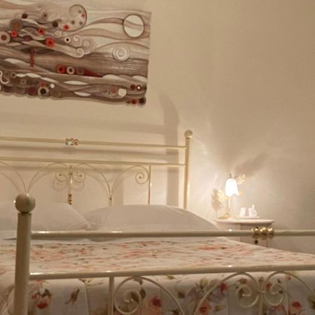 B&B Paradiso San Vincenzo มอลเฟตตา ภายนอก รูปภาพ