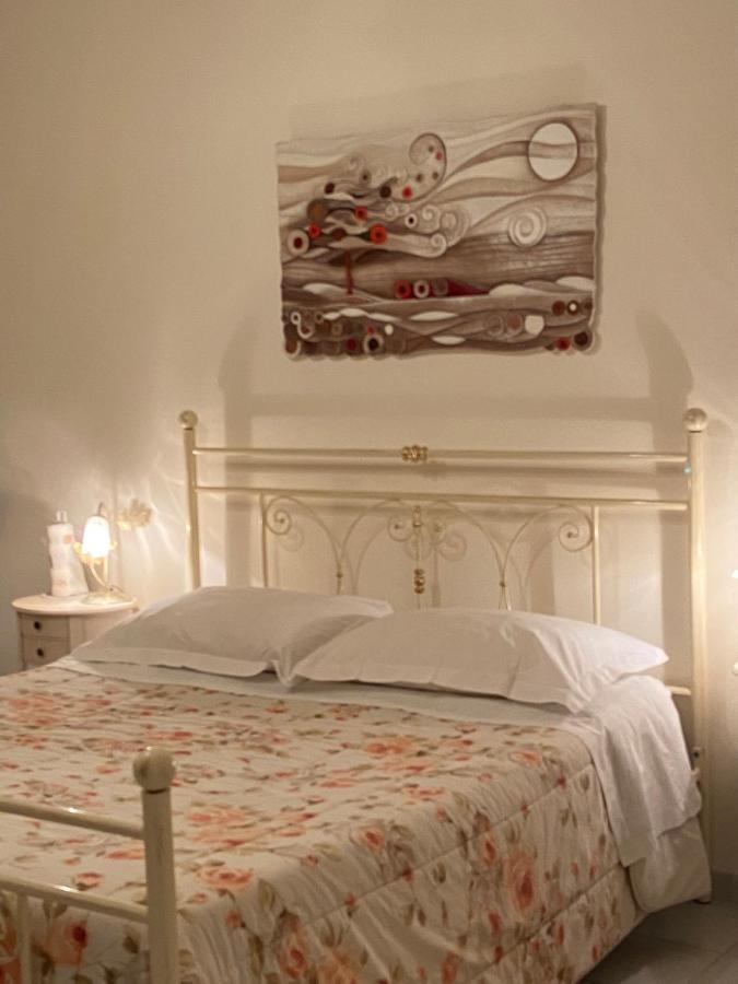 B&B Paradiso San Vincenzo มอลเฟตตา ภายนอก รูปภาพ