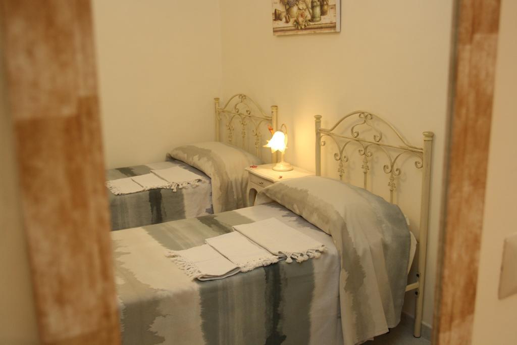 B&B Paradiso San Vincenzo มอลเฟตตา ภายนอก รูปภาพ
