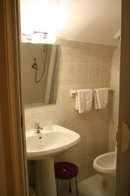 B&B Paradiso San Vincenzo มอลเฟตตา ภายนอก รูปภาพ